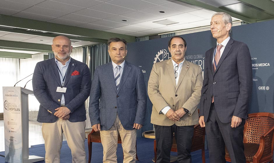 "Tenemos que luchar por plazas para ingenieros en los hospitales españoles"