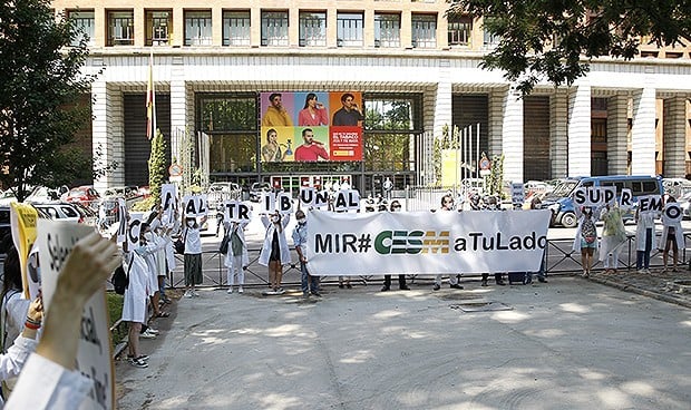 Tensa semana en las negociaciones del convenio MIR en Madrid