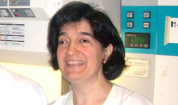 La microbióloga Teresa Alarcón Cavero.