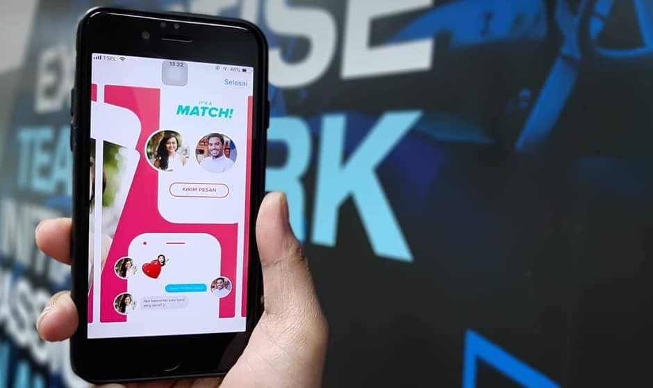 Tinder, la última vía para llamar a los jóvenes a vacunarse