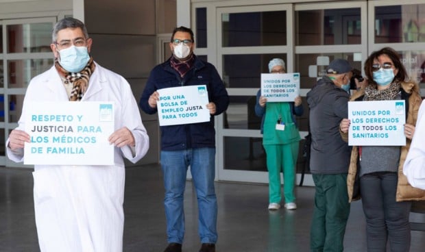 Enrique Roviralta dice que tres medidas para fidelizar médicos decidirán el fin de la huelga de Ingesa.