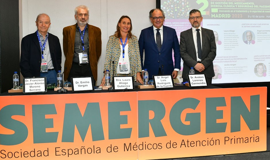 Un grupo de expertos analiza los medicamentos con valor añadido y asegura que se requiere de un marco regulatorio para agilizar su acceso.