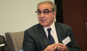 Un censo y agilizar tiempos: las claves del PSOE contra el párkinson