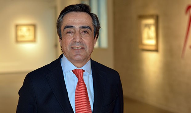 Un conocido médico quiere dejar la política tras un volantazo del PP