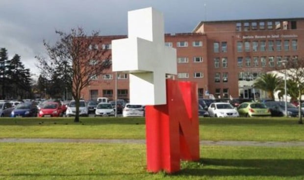 Un decreto permite convertir a sanitarios eventuales en interinos