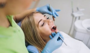 Los dentistas reclaman la vigilancia en casos de diabetes ante la aparición de patologías bucodentales