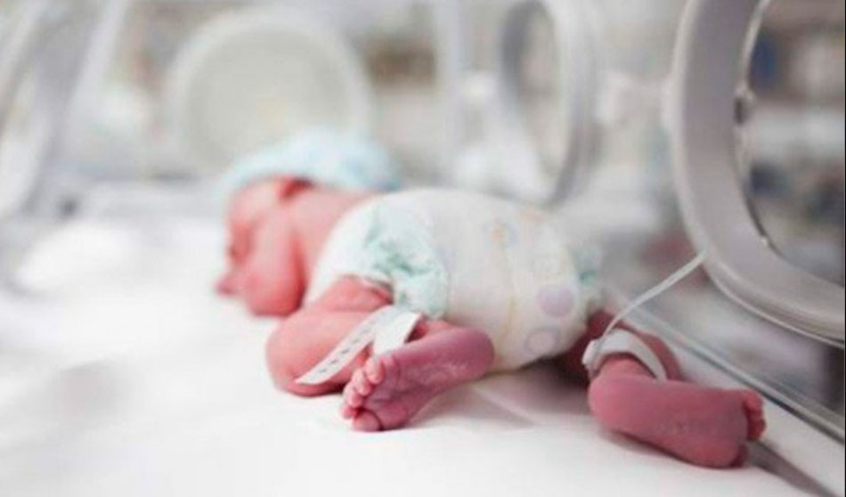  Un informe cribado neonatal conjunto de la AME y la IDCG analiza si el podría aplicarse de forma generalizada a todos los recién nacidos en España