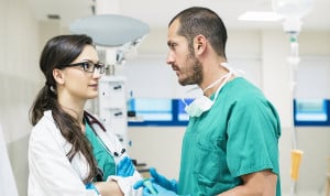 Un enfermero, ante la huelga médica: "Quieren menos trabajo y cobrar igual"