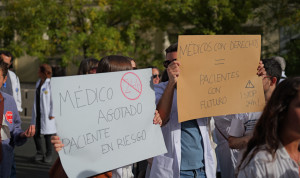 Un estatuto médico no compensa si obliga a la exclusividad | Encuesta