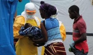 Un estudio afirma: el ébola deja secuelas neurológicas a los supervivientes