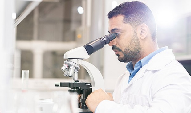 Un gen asociado a menores de 60 años duplica el riesgo de muerte por covid