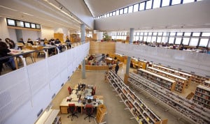 Un grado sanitario duplica en número de nuevos ingresos a Medicina