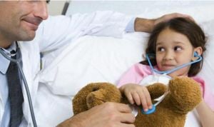 Un hospital de ositos para que los niños pierdan el miedo a los médicos