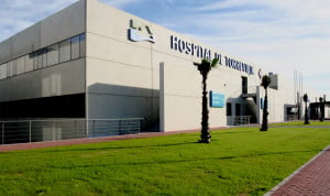  Un incendio en la segunda planta del Hospital de Torrevieja deja un herido