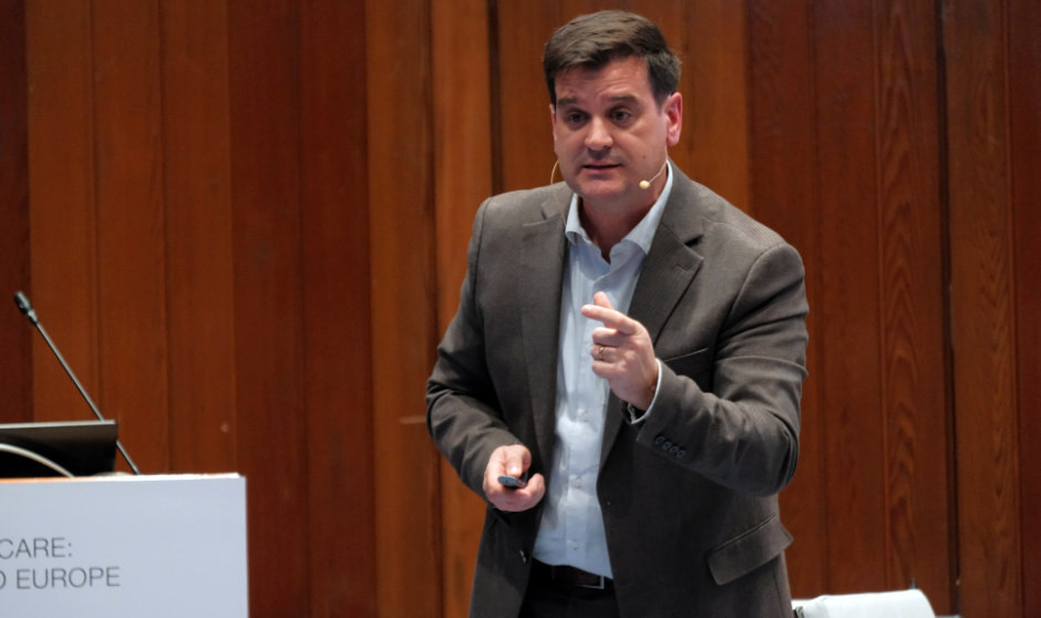 Tomás Zapata, jefe de la Unidad de Recursos Humanos para la Salud y Servicios de Salud de la OMS en Europa, defiende el Estatuto Marco firmado por Sanidad y los sindicatos