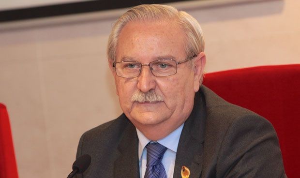 Un mediador en el conflicto entre las sociedades de Atención Primaria