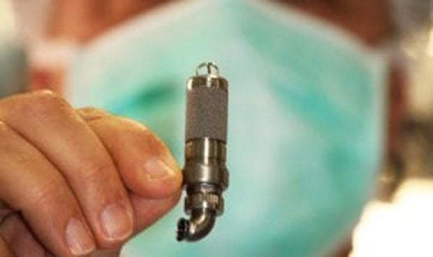 Un minicorazón artificial salva la vida de una pequeña de tres años