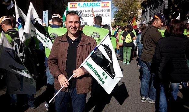 Un nuevo partido político propone crear una especialidad MIR militar