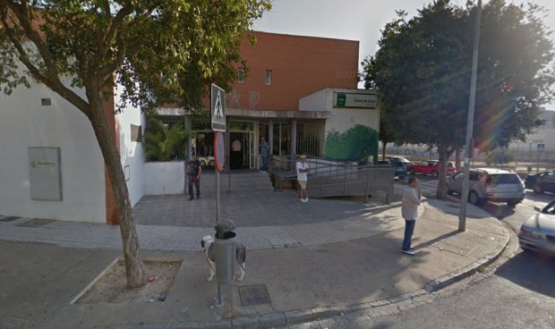 Un paciente intenta agredir a su médico con una navaja 