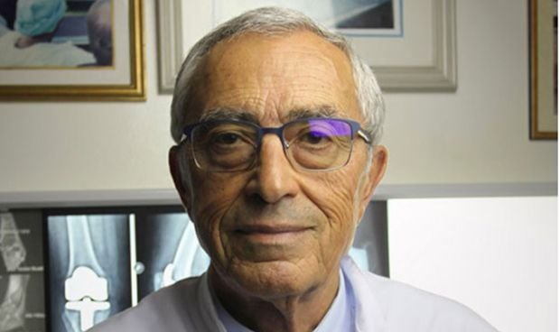 Un prestigioso médico marroquí que obtiene la nacionalidad española