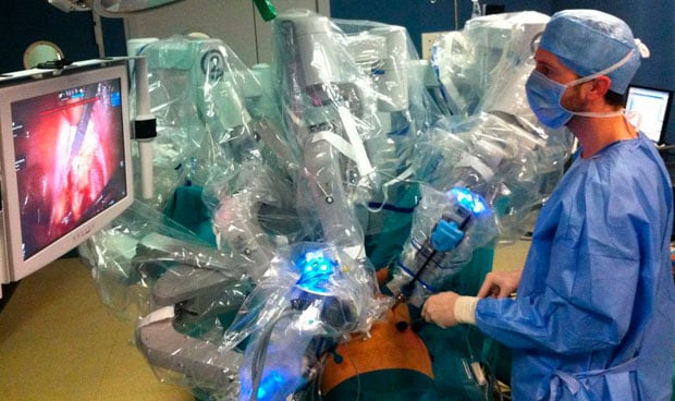Un sistema robotizado de iluminación mejora la visibilidad en quirófanos