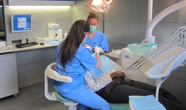 Una clínica devolverá a la viuda de un cliente el coste de una ortodoncia