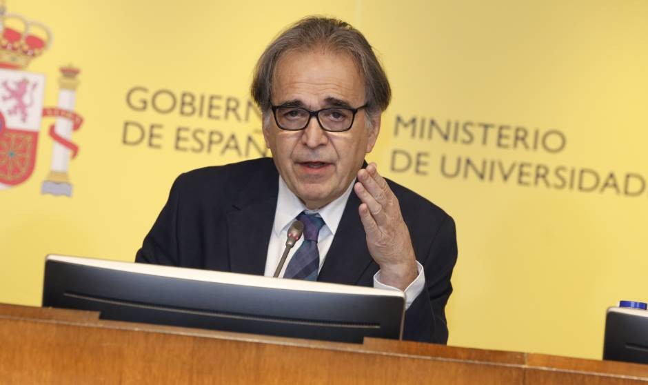 Una importante novedad para ser profesor de Medicina, a punto