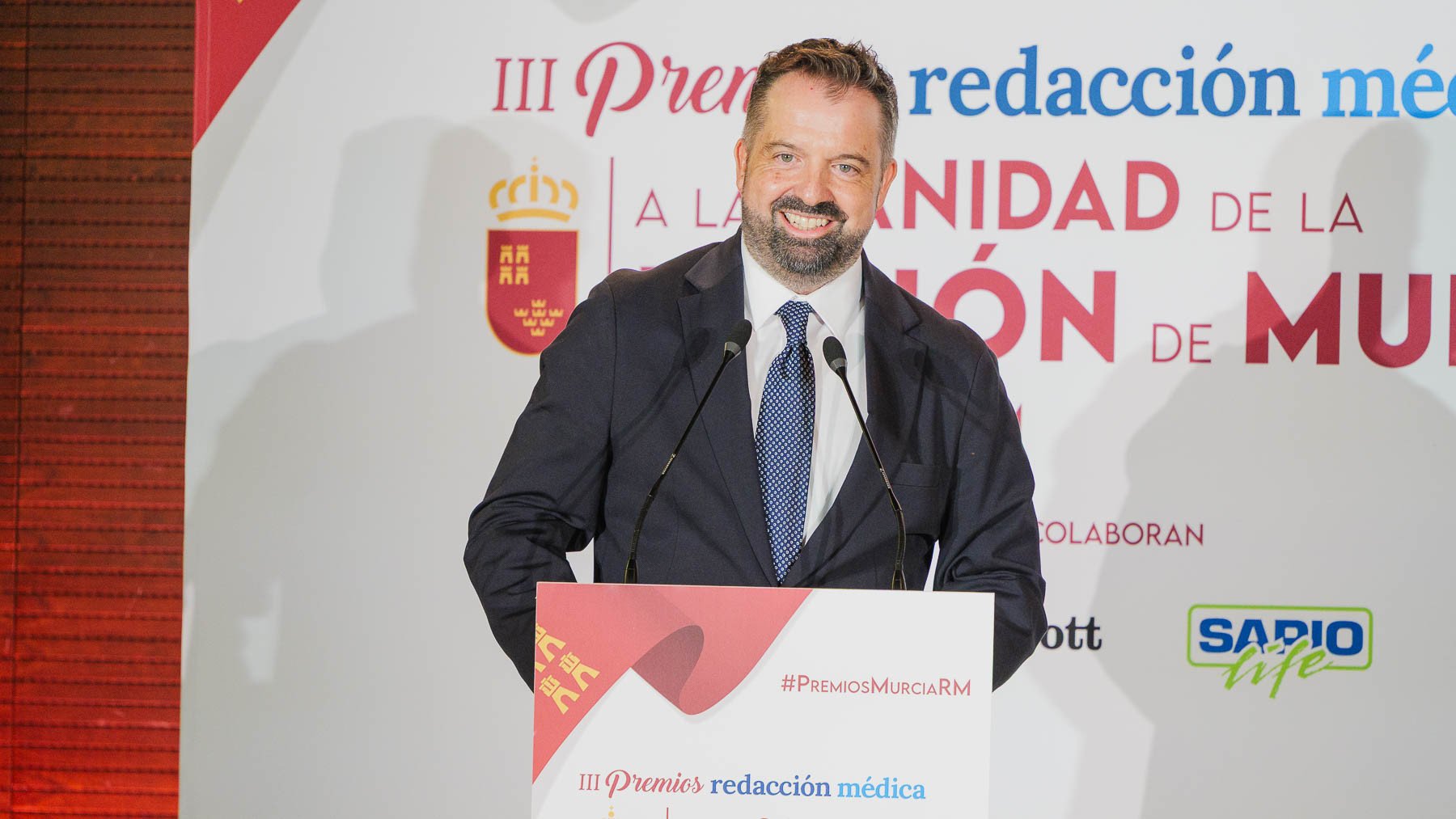 El Hospital Clínico Virgen de la Arrixaca ha sido galardonado durante los III Premios Redacción Médica a la Sanidad de la Región de Murcia.