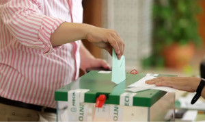 El diagnóstico de la sanidad andaluza en 2022, tras haber pasado la peor parte del covid, y en 2026, ante una nueva convocatoria electoral, es similar