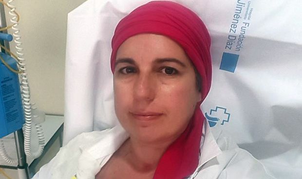 Una paciente con cáncer: "La quimio de hoy es un homenaje a Amancio Ortega"