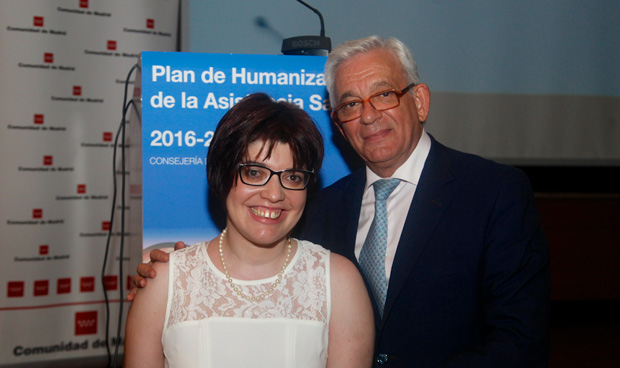 Una presentación muy humana en la Consejería de Sanidad madrileña