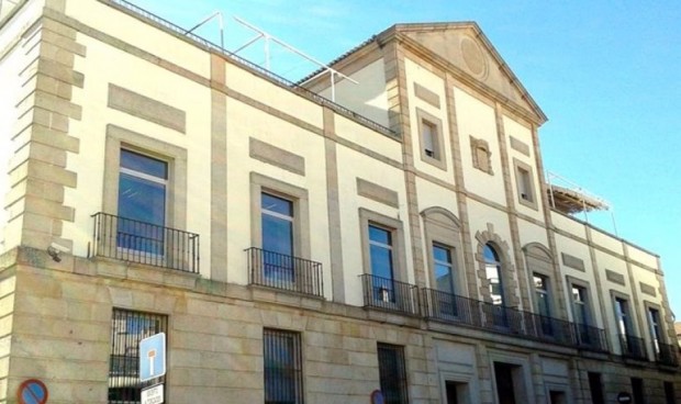 Una sanitaria logra que corrijan su examen OPE aunque olvidó identificarse