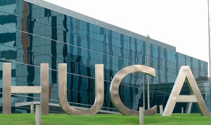 Oviedo nombra catedrático a un oncólogo y profesora titular a una neumóloga