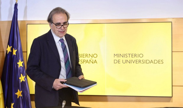  Joan Subirats, ministro de Universidades en funciones. ha validado cuatro títulos de grado universitario y 13 de máster sanitarios.