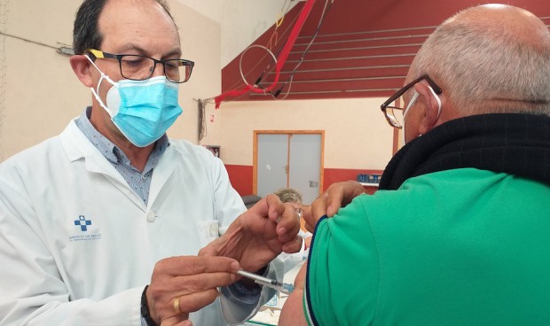 Uno de cada 3 españoles ya está completamente inmunizado frente al Covid