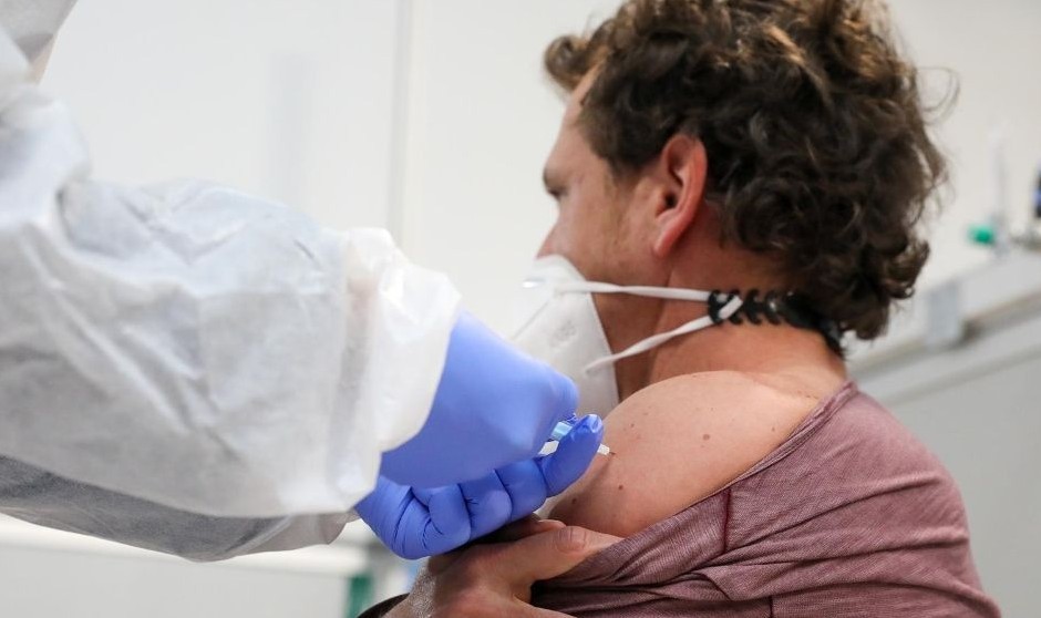 Uno de cada cuatro españoles ya está completamente inmunizado del Covid-19