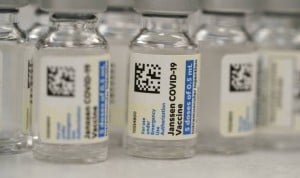 Janssen acuerda con Europa retrasar el lanzamiento de su vacuna Covid