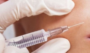 Vacuna Covid Moderna: ¿existe riesgo si tienes retoques estéticos?