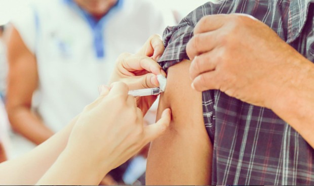 Cuándo empieza la campaña de vacunación de la gripe en cada comunidad 