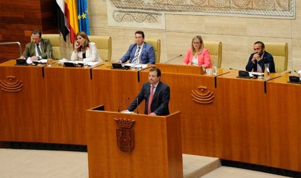 Vara quiere un nuevo modelo de financiación para la sanidad extremeña