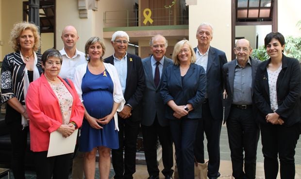 Vergés margina a la Enfermería catalana al crear su 'consejo de sabios'