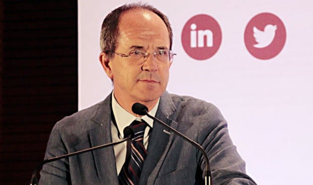 Vicente Vicente, nombrado personal emérito del Servicio Murciano de Salud