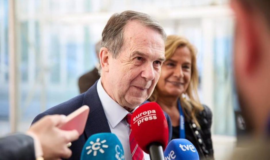 Vigo se suma a A Coruña y reclama su propia facultad de Medicina