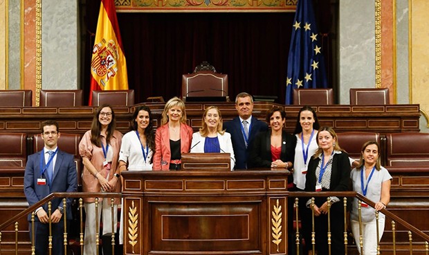 Visita al Congreso de los estudiantes del Máster en Derecho Sanitario