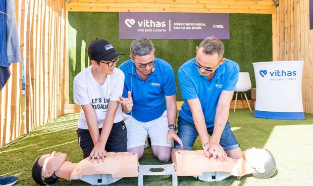 Vithas atiende a 250 personas durante el mayor campeonato de surf de España