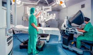 Hospital Vithas opera próstata con robot Da Vinci