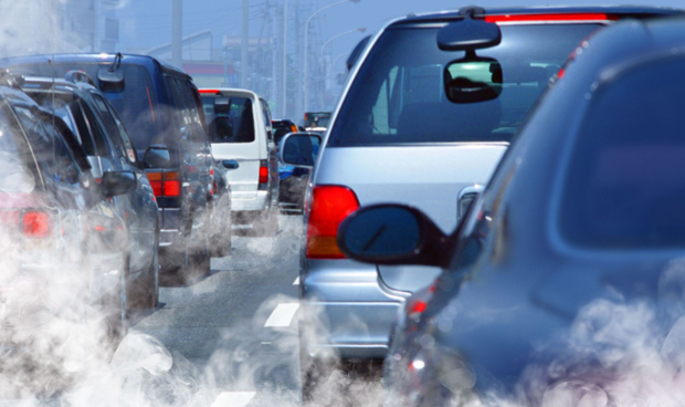 Vivir cerca del tráfico aumenta el riesgo de padecer demencia