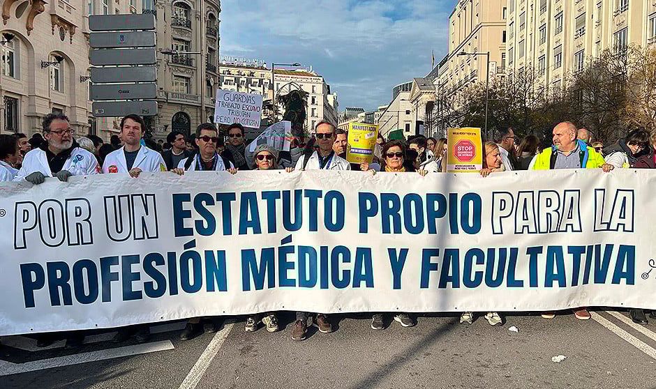 Los médicos piden un Estatuto propio en una manifestación. 