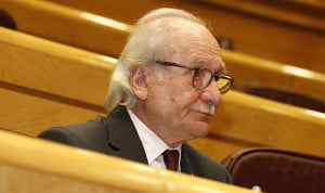 VOX solicita la comparecencia de 34 miembros de la Comisión de Garantía y Evaluación de la ley de eutanasia en Cataluña. A detalle en Redacción Médica