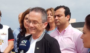 Vox quiere llamar 'Amancio Ortega' al actual Hospital Doctor Negrín 